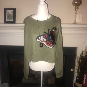 Denimland | Olive Long Sleeve Butterfly Crop Top
